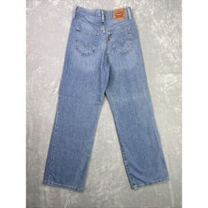 Levis Jeans Womens 25 Blue Denim High waisted straight pants Size 25x29